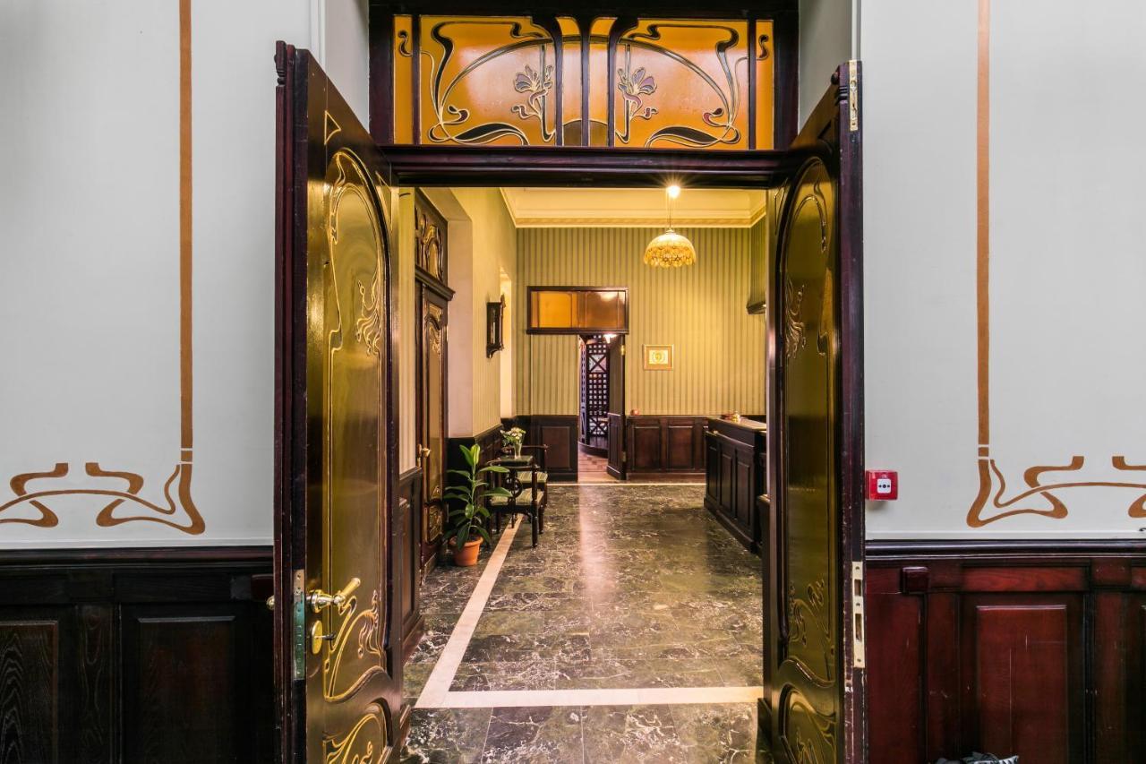 Emigrant Boutique Hotel Tbilisi Exterior photo