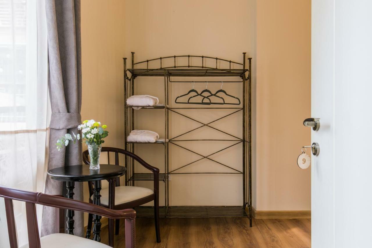 Emigrant Boutique Hotel Tbilisi Exterior photo